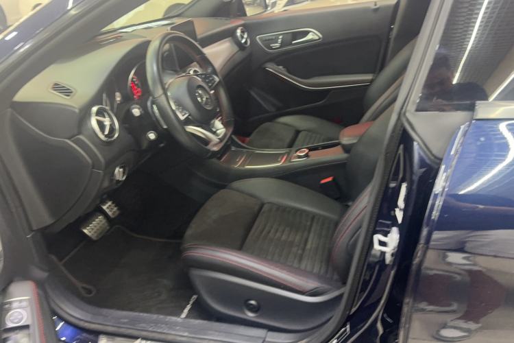 Used Mercedes-Benz CLA 2017 CLA 220 4MATIC Left Front Seat