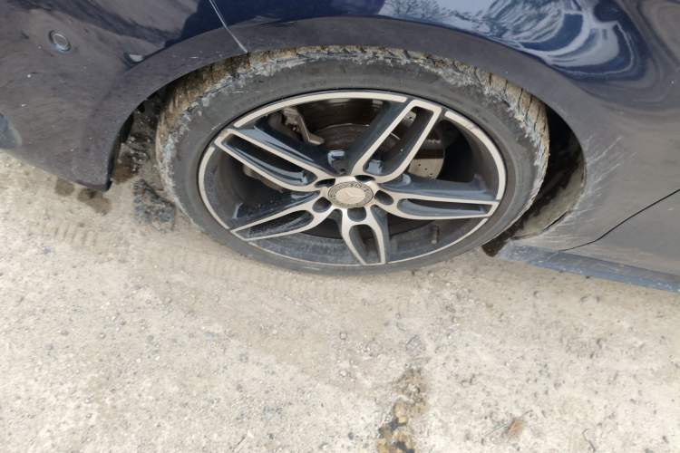 Used Mercedes-Benz CLA 2017 CLA 220 4MATIC Left Front Wheel Hub