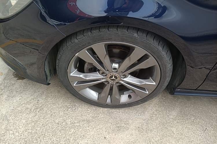 Used Mercedes-Benz CLA 2017 Refreshed CLA 200 Sport Edition Left Front Wheel Hub