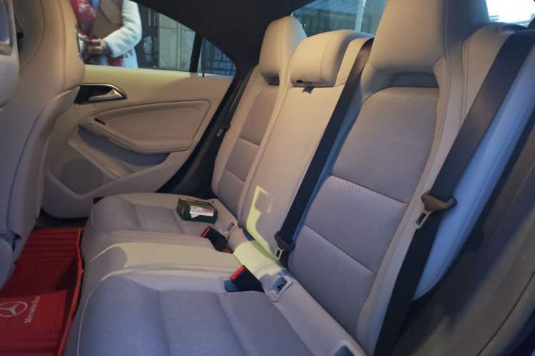 Used Mercedes-Benz CLA 2017 Facelifted CLA 180 Left Rear Seat