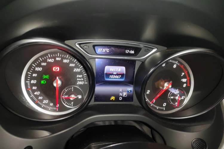 Used Mercedes-Benz CLA 2017 Refreshed CLA 200 Sport Edition Odometer Close Up