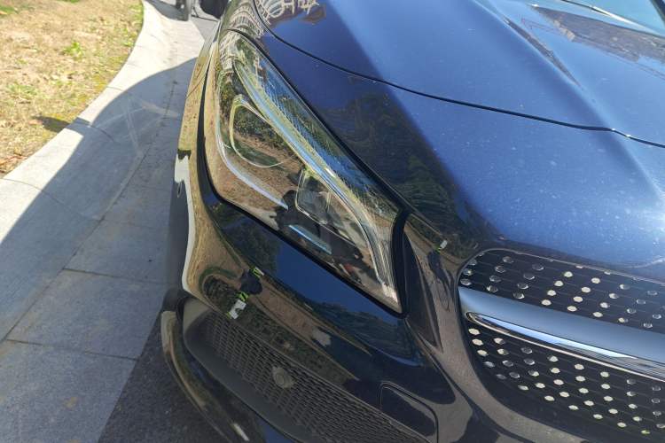 Used Mercedes-Benz CLA 2017 Facelifted CLA 200 Stylish Edition Right Front Headlight