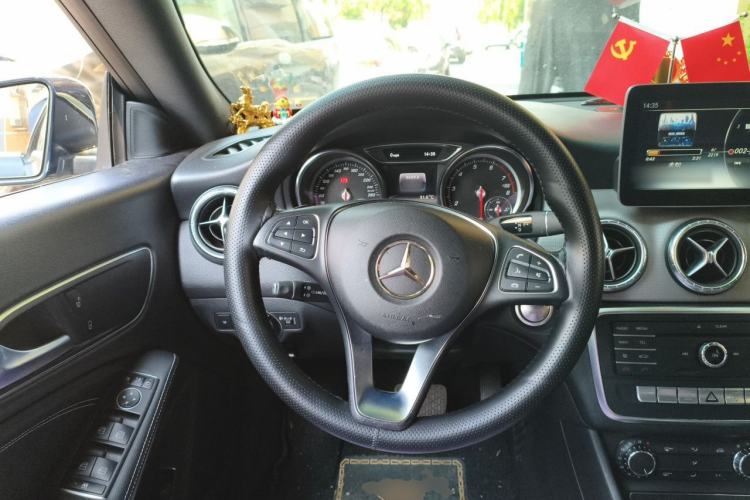 Used Mercedes-Benz CLA 2017 Refreshed CLA 200 Sport Edition Steering Wheel