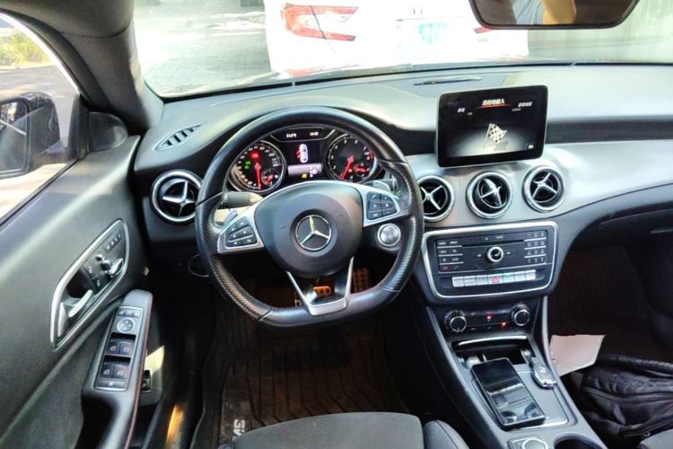 Used Mercedes-Benz CLA 2017 Refreshed CLA 220 4MATIC Steering Wheel