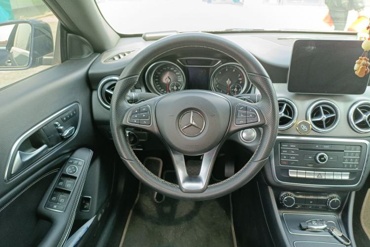 Used Mercedes-Benz CLA 2017 Facelifted CLA 200 Stylish Edition Steering Wheel