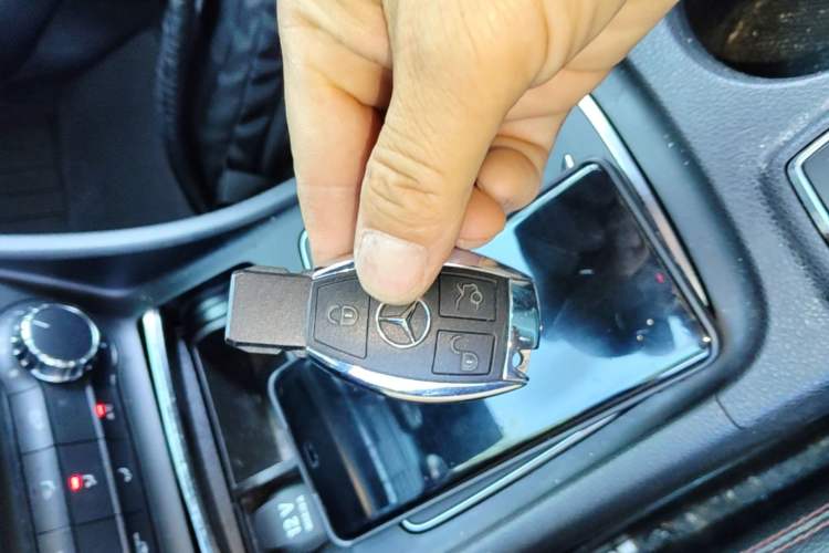 Used Mercedes-Benz CLA 2017 Refreshed CLA 220 4MATIC Vehicle Key