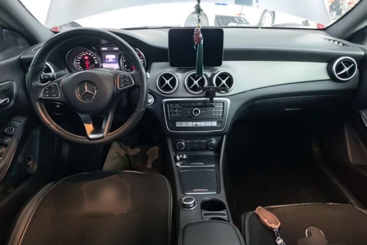 Used Mercedes-Benz CLA 2017 Facelifted CLA 200 Stylish Edition Center Console