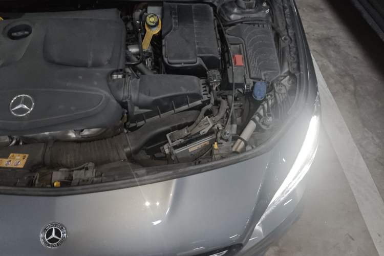 Used Mercedes-Benz CLA 2017 CLA 220 4MATIC Engine Bay Left
