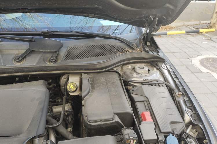 Used Mercedes-Benz CLA 2017 Facelifted CLA 200 Stylish Edition Engine Bay Left