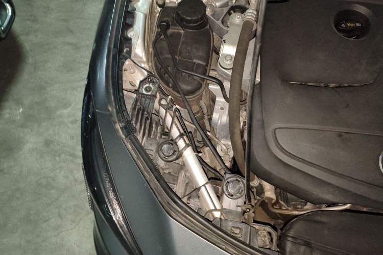 Used Mercedes-Benz CLA 2017 CLA 220 4MATIC Engine Bay Right