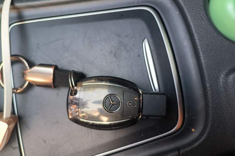 Used Mercedes-Benz CLA 2017 Facelifted CLA 200 Stylish Edition Interior 1