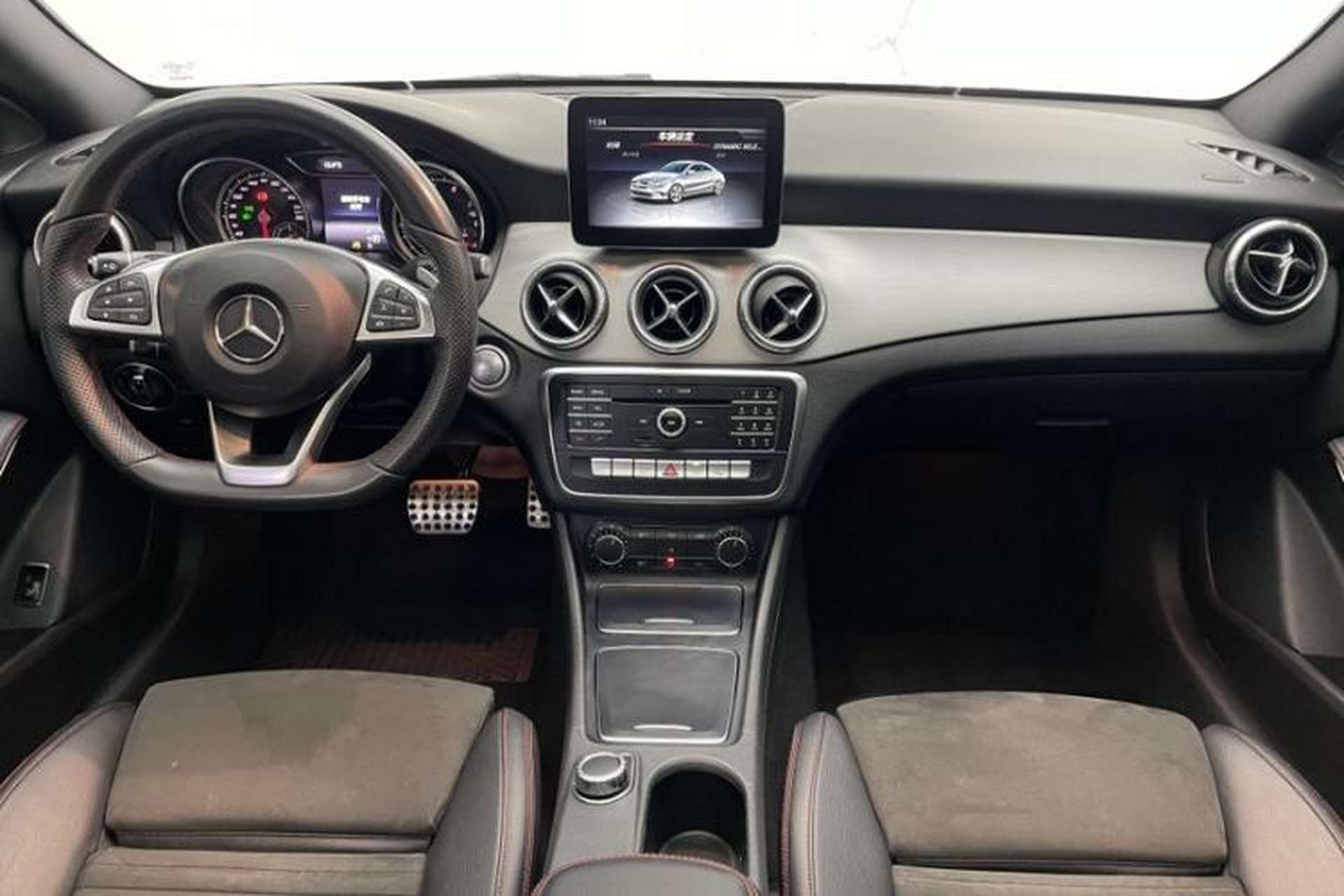 Used Mercedes-Benz CLA 2017 Refreshed CLA 220 4MATIC Interior 7