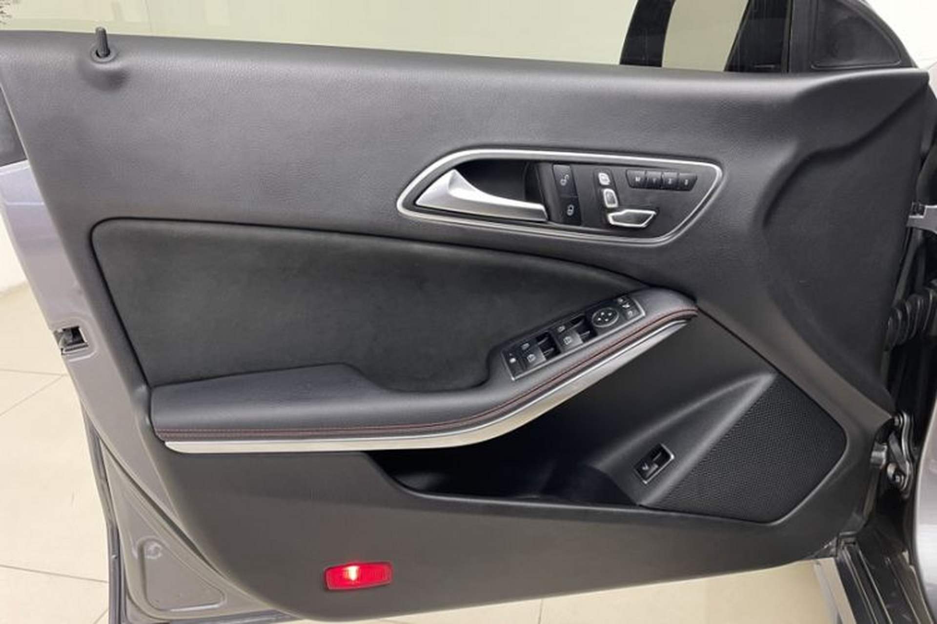 Used Mercedes-Benz CLA 2017 Refreshed CLA 220 4MATIC Interior 9