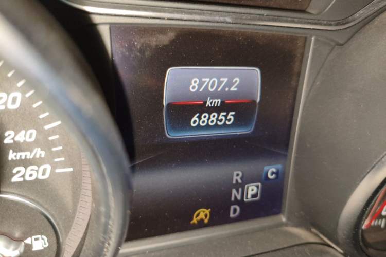 Used Mercedes-Benz CLA 2017 CLA 220 4MATIC Odometer Close Up