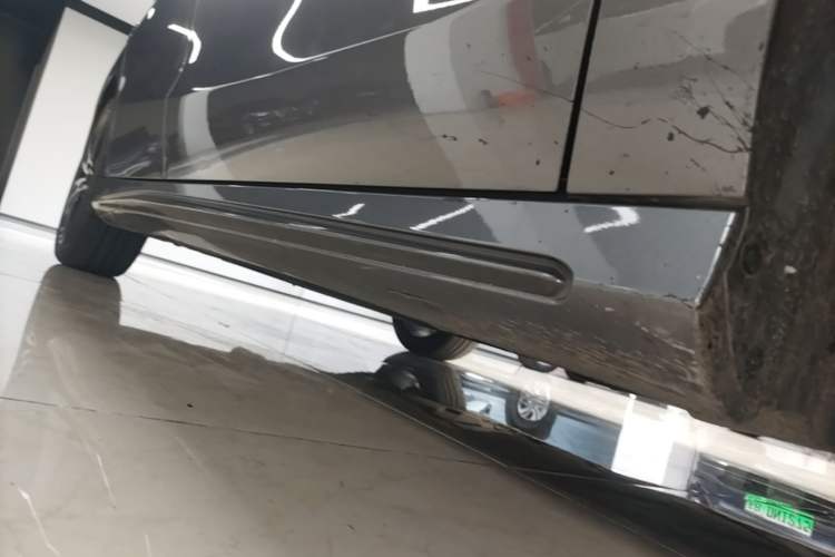Used Mercedes-Benz CLA 2017 CLA 220 4MATIC Right Side Sill