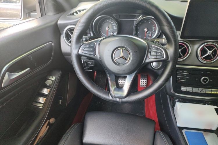 Used Mercedes-Benz CLA 2017 CLA 200 Style Edition Steering Wheel