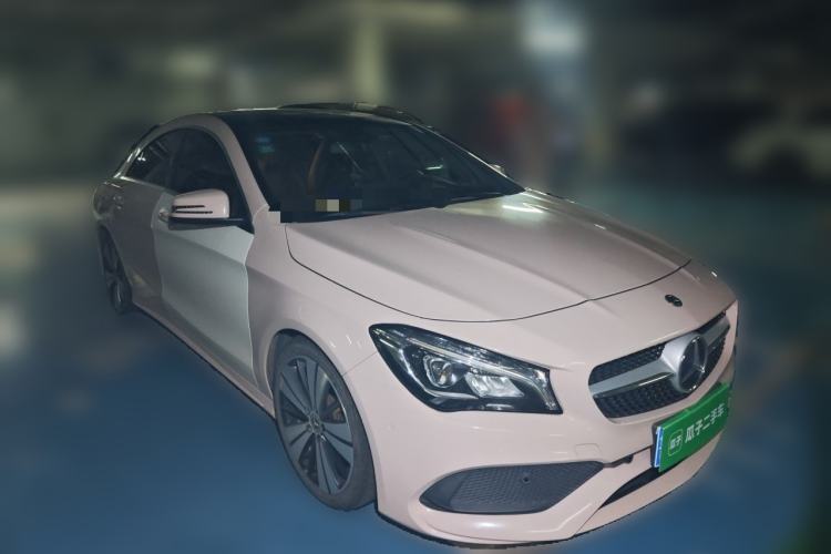 Used Mercedes-Benz CLA 2017 Facelifted CLA 200 Stylish Edition Front Right 45 Deg