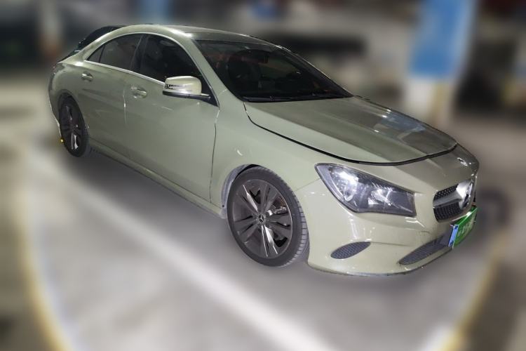 Used Mercedes-Benz CLA 2017 CLA 200 Sport Edition Front Right 45 Deg