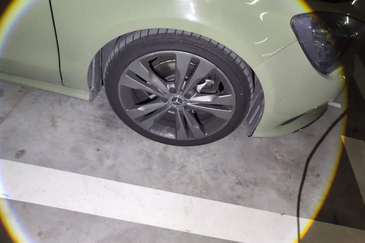 Used Mercedes-Benz CLA 2017 CLA 200 Sport Edition Right Front Wheel Hub