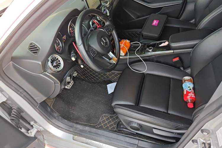 Used Mercedes-Benz CLA 2017 CLA 200 Sport Edition Left Front Seat