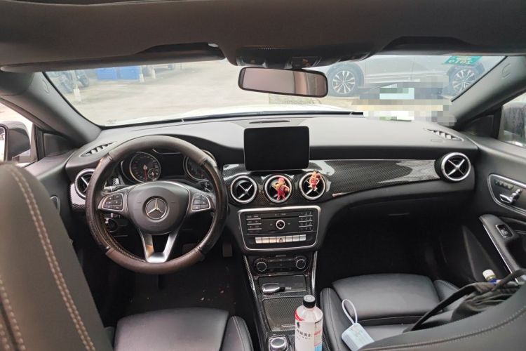 Used Mercedes-Benz CLA 2017 CLA 200 Style Edition Center Console