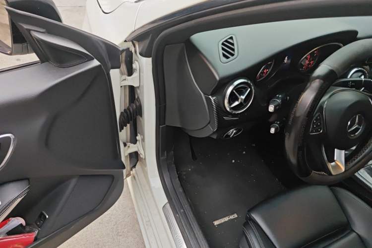 Used Mercedes-Benz CLA 2017 CLA 200 Style Edition Driver Seat