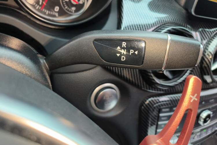 Used Mercedes-Benz CLA 2017 CLA 220 4MATIC Gear Lever