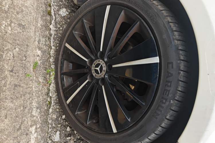 Used Mercedes-Benz CLA 2017 CLA 200 Style Edition Right Front Wheel Hub