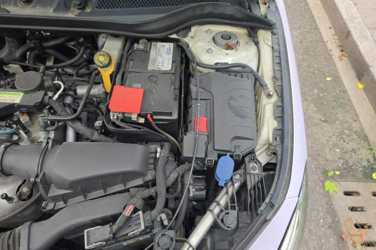 Used Mercedes-Benz CLA 2017 Facelifted CLA 200 Stylish Edition Engine Bay Left