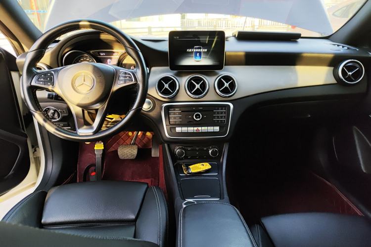 Used Mercedes-Benz CLA 2017 Refreshed CLA 200 Sport Edition Interior 2