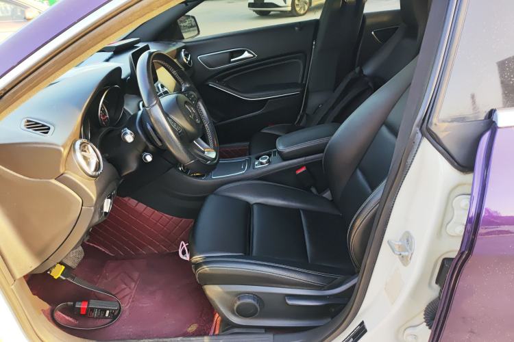 Used Mercedes-Benz CLA 2017 Refreshed CLA 200 Sport Edition Left Front Seat