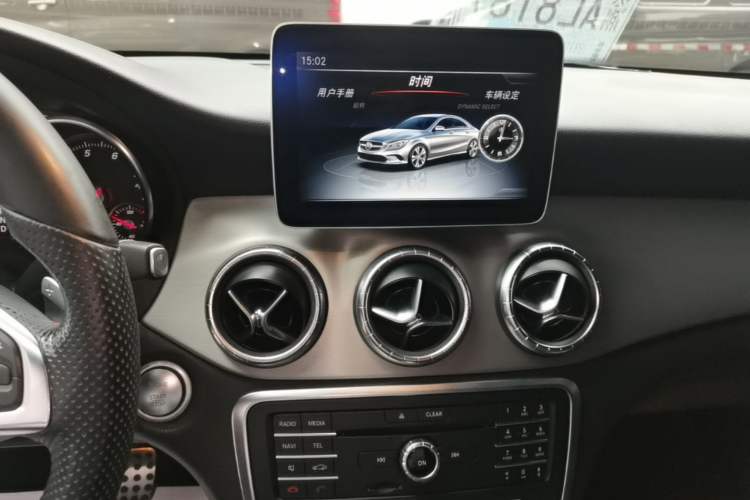 Used Mercedes-Benz CLA 2017 CLA 220 4MATIC Audio And AC Panel