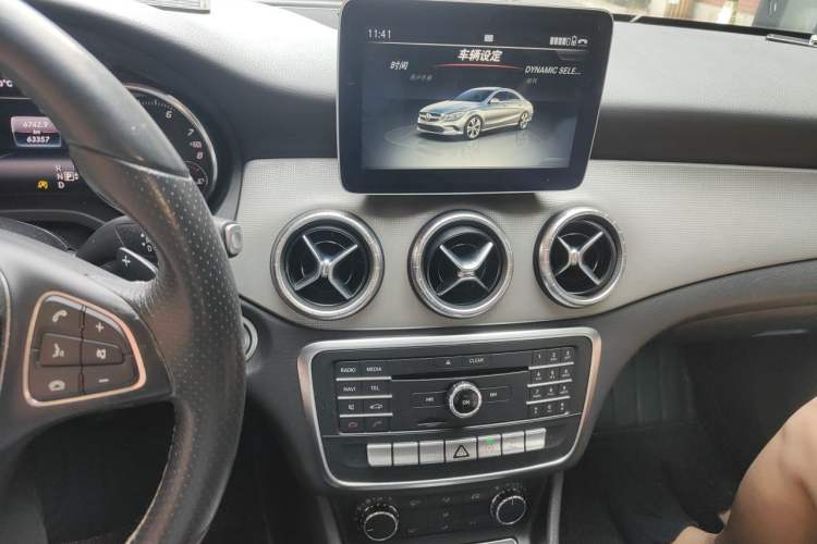 Used Mercedes-Benz CLA 2017 CLA 200 Sport Edition Audio And AC Panel