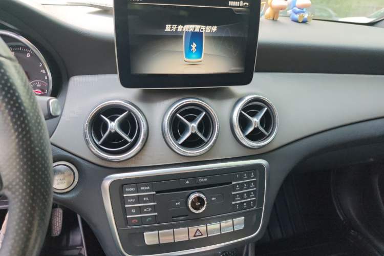 Used Mercedes-Benz CLA 2017 Facelifted CLA 200 Stylish Edition Audio And AC Panel