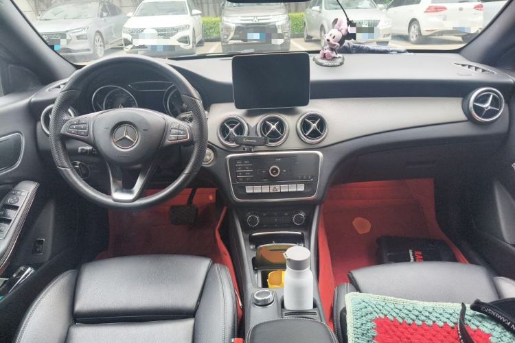 Used Mercedes-Benz CLA 2017 Refreshed CLA 200 Sport Edition Center Console