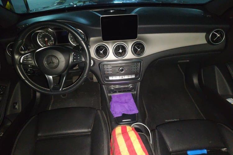 Used Mercedes-Benz CLA 2017 CLA 200 Sport Edition Center Console