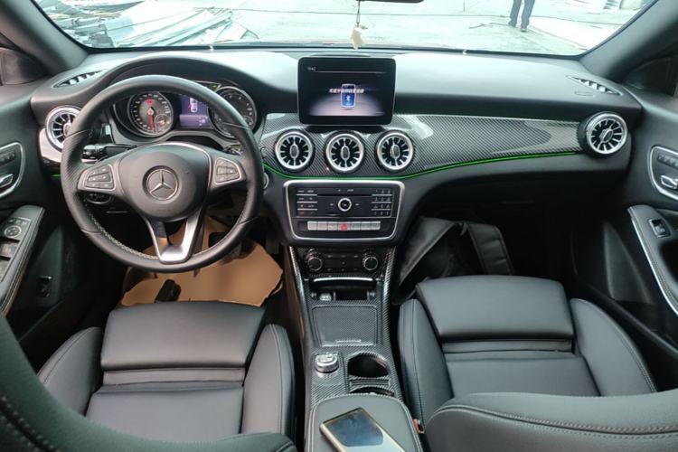 Used Mercedes-Benz CLA 2017 Facelifted CLA 200 Stylish Edition Center Console