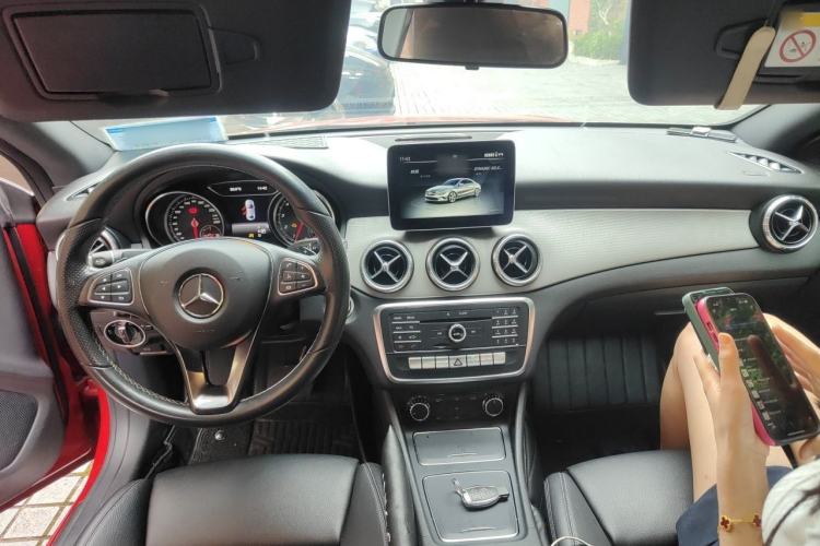 Used Mercedes-Benz CLA 2017 CLA 200 Sport Edition Center Console