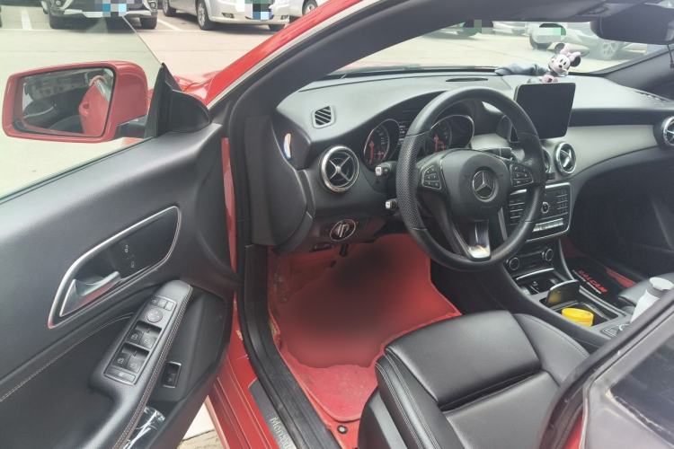 Used Mercedes-Benz CLA 2017 Refreshed CLA 200 Sport Edition Driver Seat
