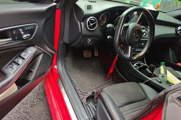 Used Mercedes-Benz CLA 2017 CLA 220 4MATIC Driver Seat