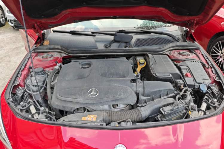 Used Mercedes-Benz CLA 2017 CLA 220 4MATIC Polar Limited Edition Engine Bay