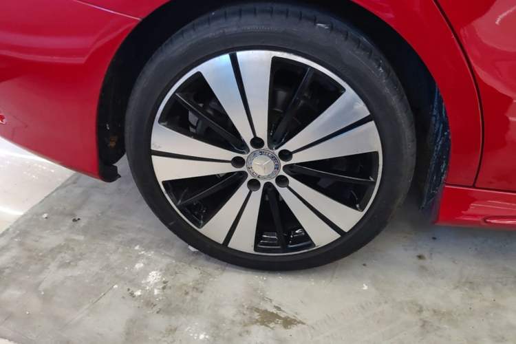 Used Mercedes-Benz CLA 2017 CLA 200 Style Edition Exterior 5