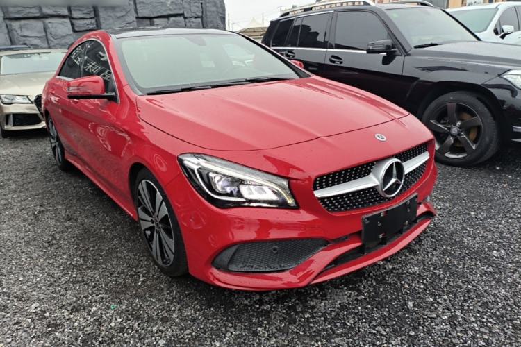 Used Mercedes-Benz CLA 2017 Facelifted CLA 200 Stylish Edition Front Right 45 Deg