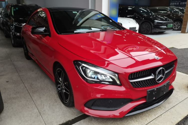 Used Mercedes-Benz CLA 2017 CLA 220 4MATIC Front Right 45 Deg