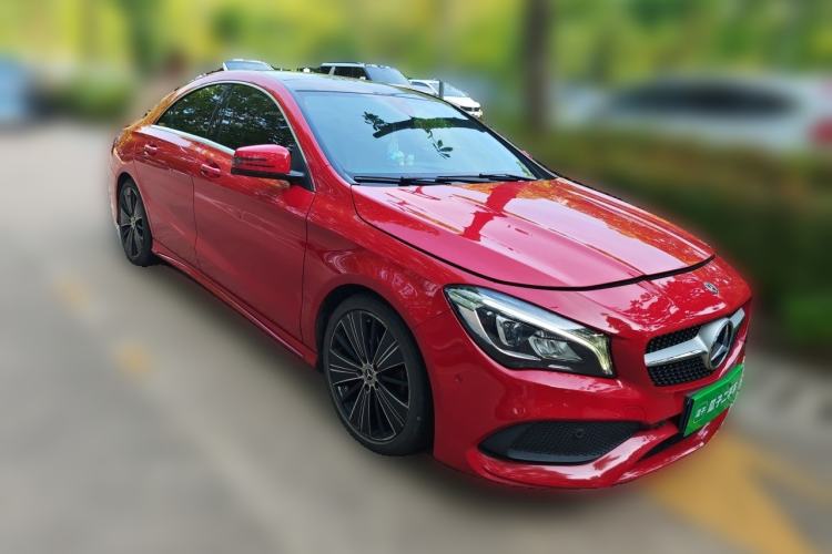 Used Mercedes-Benz CLA 2017 Facelifted CLA 200 Stylish Edition Front Right 45 Deg