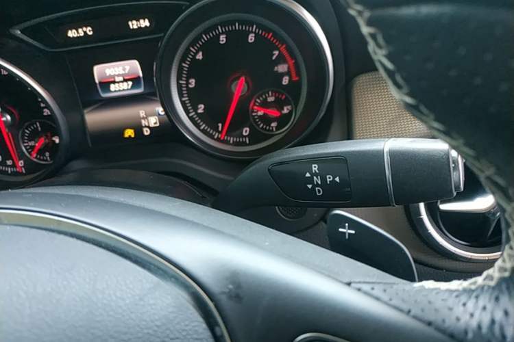 Used Mercedes-Benz CLA 2017 CLA 200 Style Edition Gear Lever
