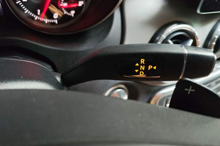 Used Mercedes-Benz CLA 2017 Facelifted CLA 200 Stylish Edition Gear Lever