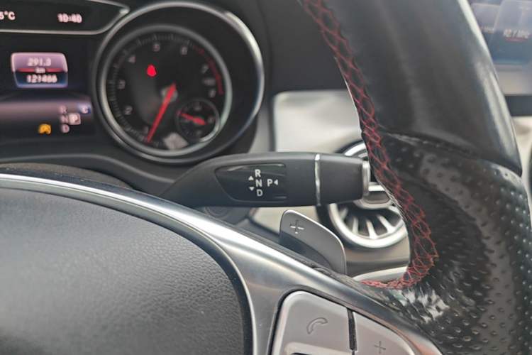 Used Mercedes-Benz CLA 2017 Refreshed CLA 220 4MATIC Gear Lever