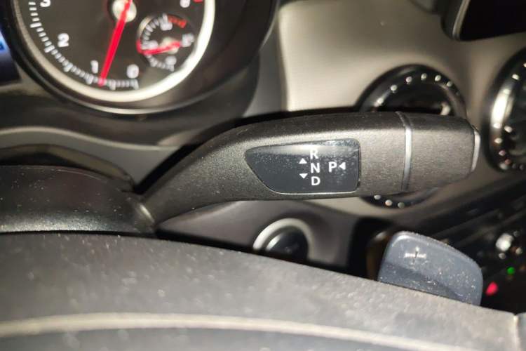 Used Mercedes-Benz CLA 2017 CLA 200 Sport Edition Gear Lever