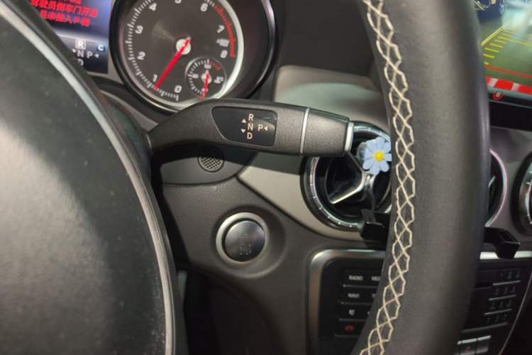 Used Mercedes-Benz CLA 2017 CLA 200 Sport Edition Gear Lever
